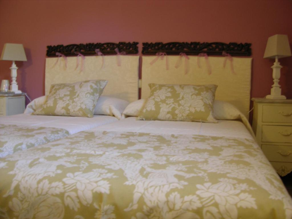 Albus Albi Guest House Colmenar del Arroyo ห้อง รูปภาพ