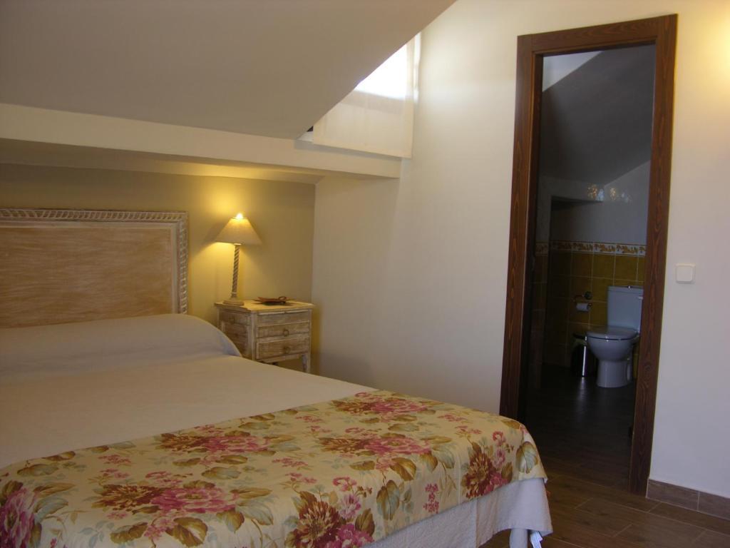 Albus Albi Guest House Colmenar del Arroyo ห้อง รูปภาพ